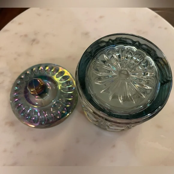 Vintage Indiana Glass Windsor Royal Brighton sugar bowl with a lid. - Picture 11 of 17